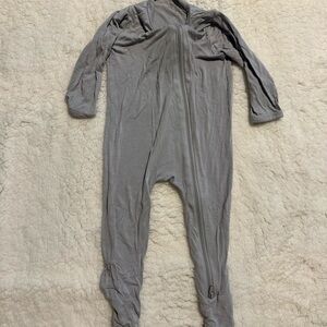 Kyte BABY Gray Kids One Piece Footie